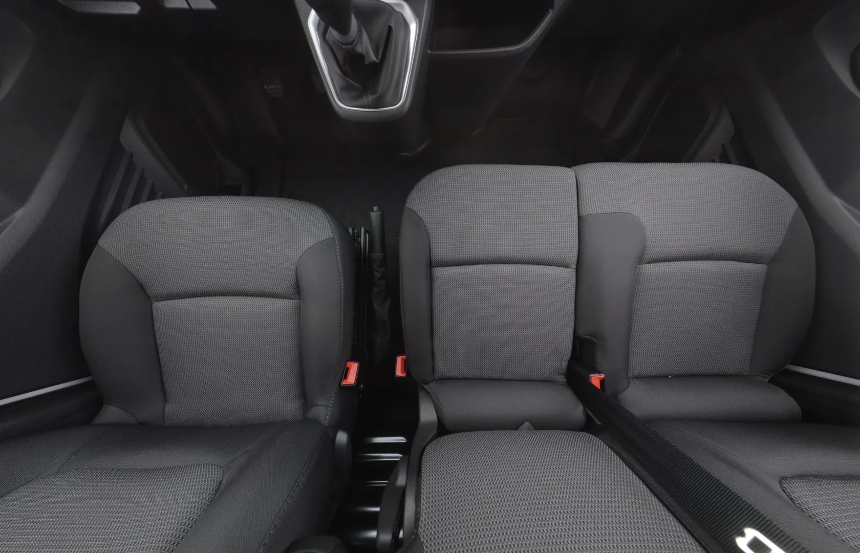 Renault Trafic LTC-829 carousel image