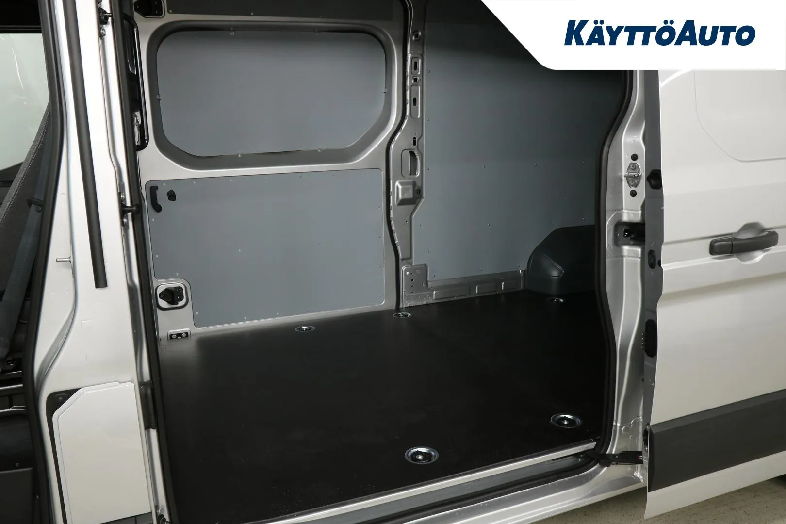 Renault Master JNT-251 carousel image