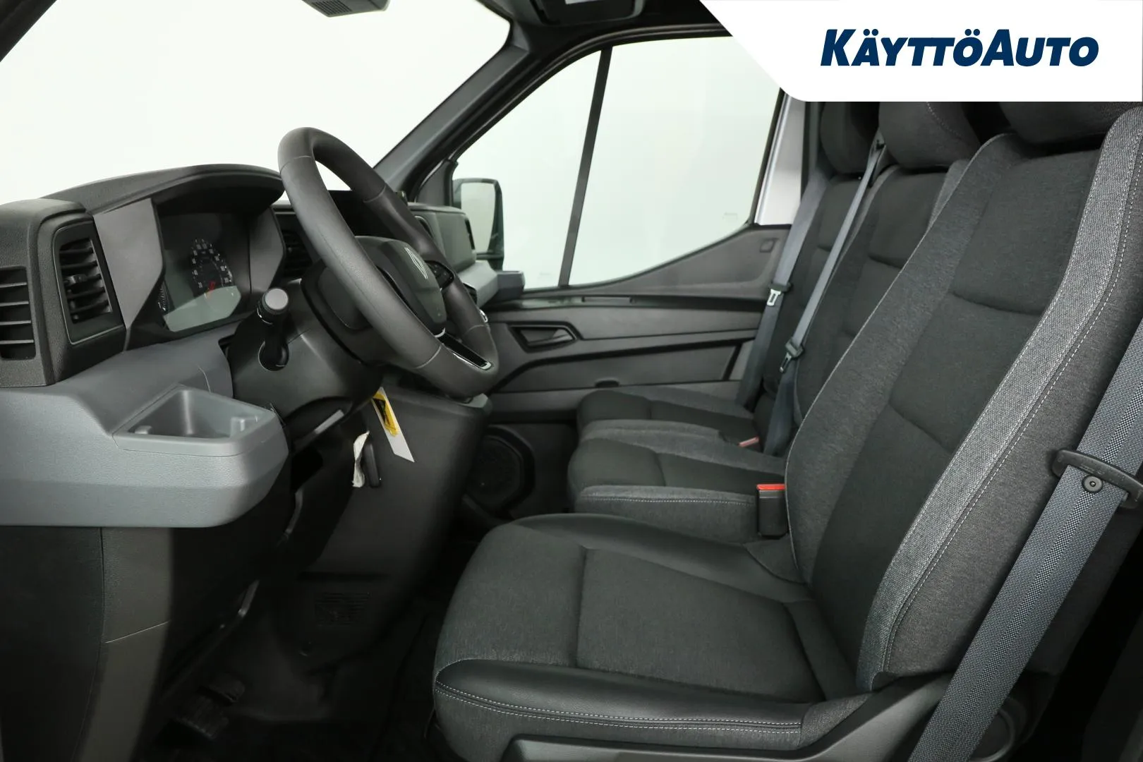 Renault Master JNT-251 carousel image
