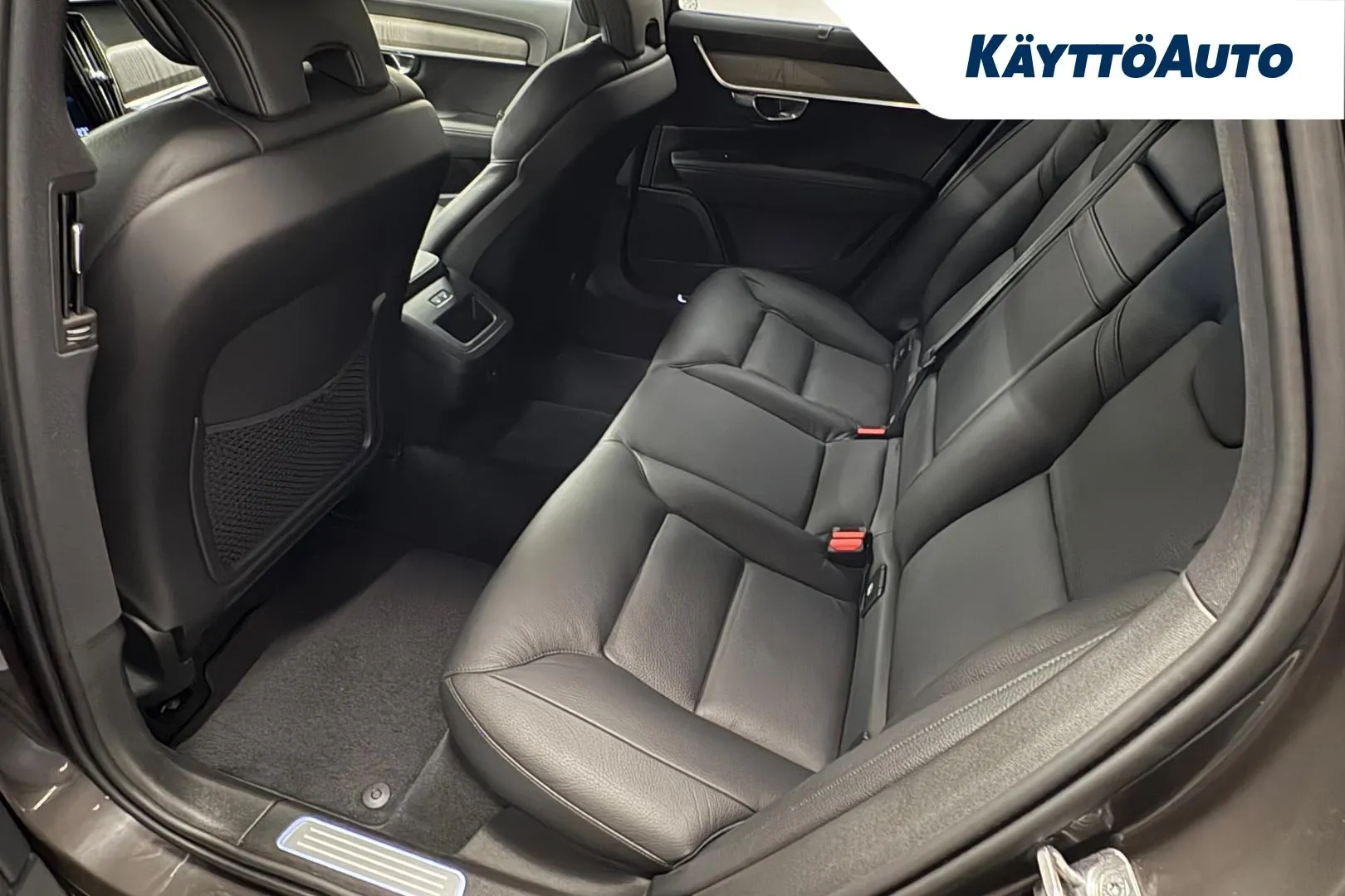 VOLVO V90 GOK-715 carousel image