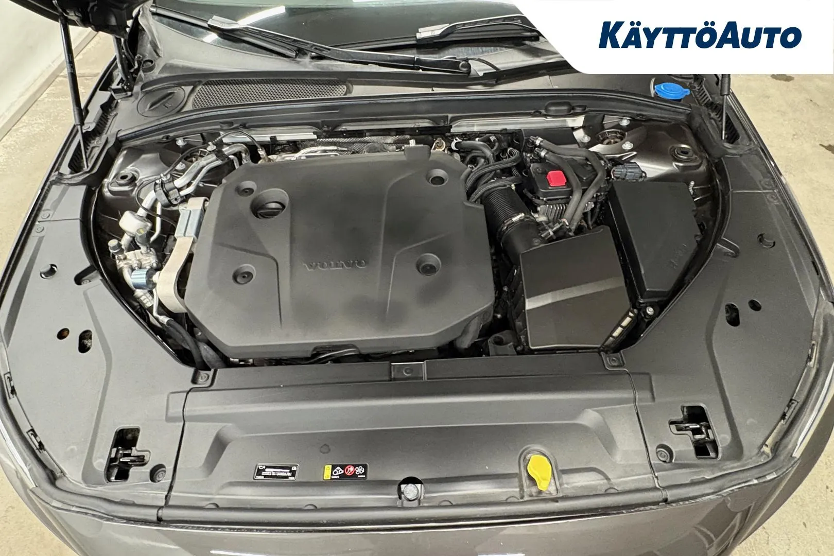 VOLVO V90 GOK-715 carousel image