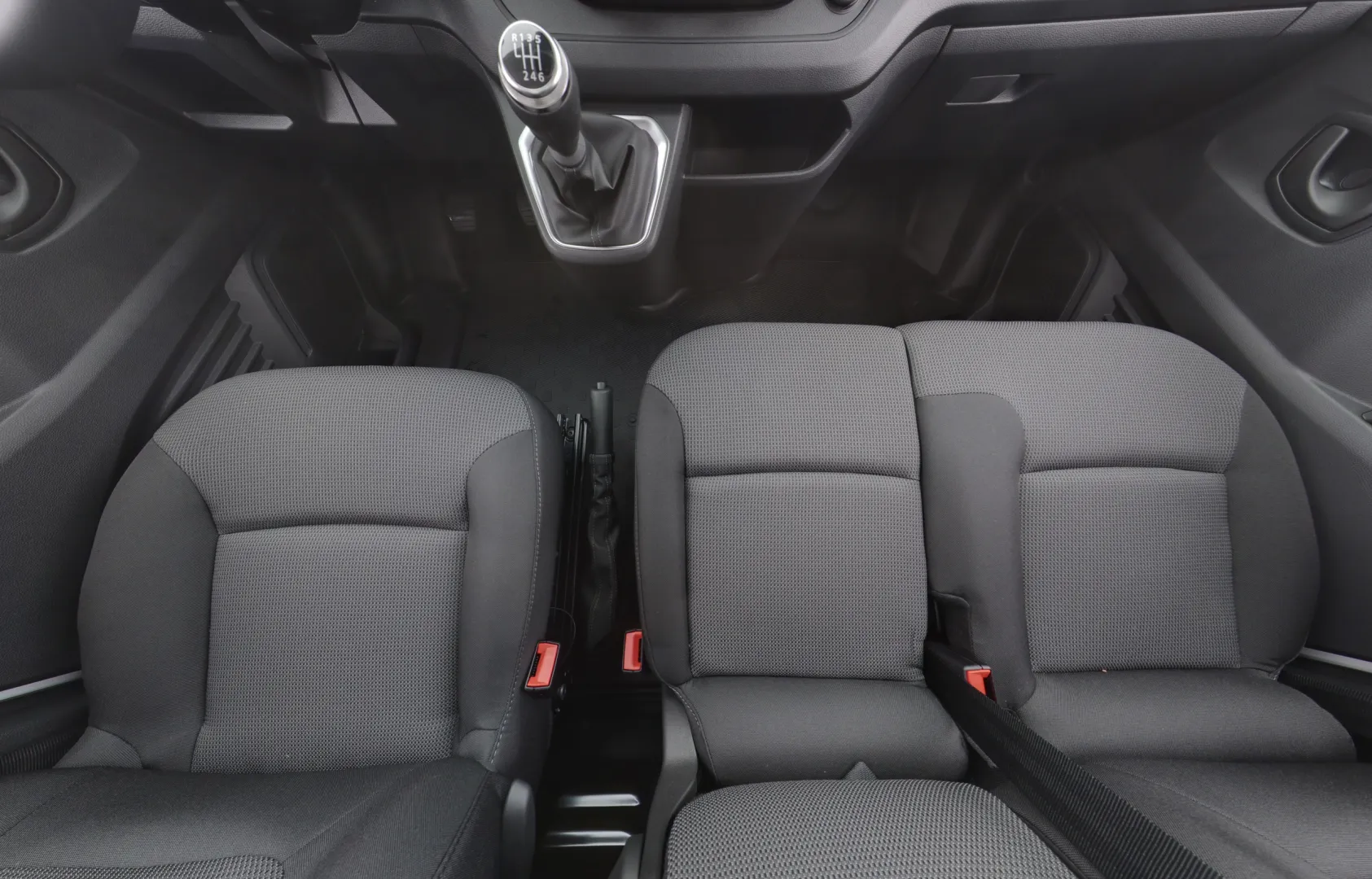 Renault Trafic CSL-936 carousel image