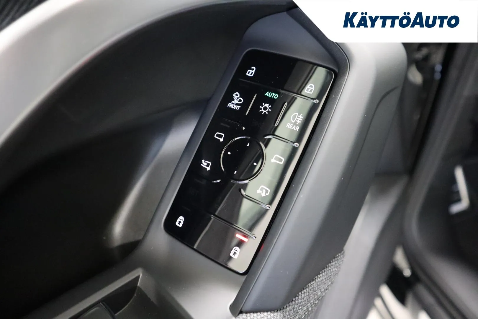 Audi Q5 ZPS-817 carousel image