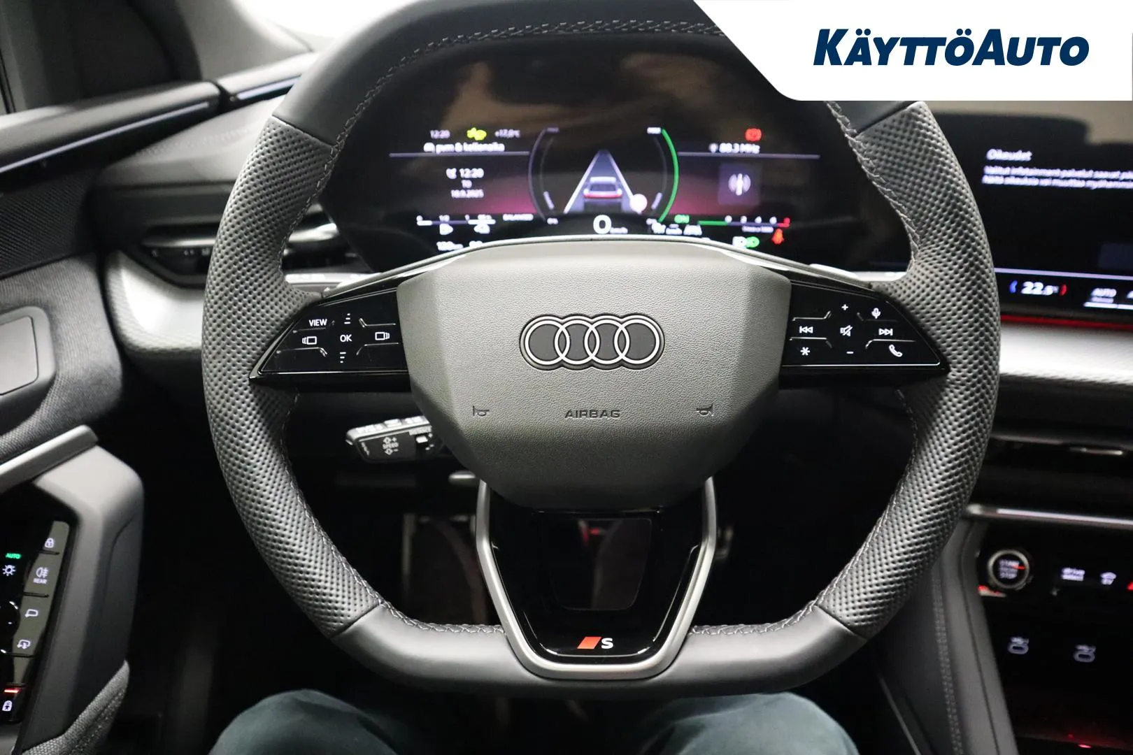 Audi Q5 ZPS-817 carousel image