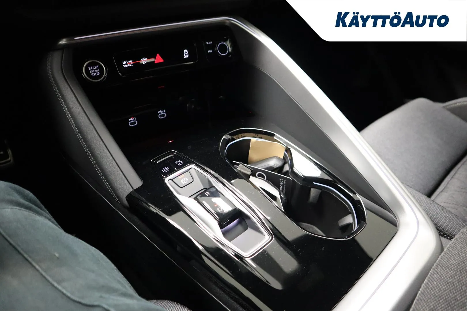 Audi Q5 ZPS-817 carousel image