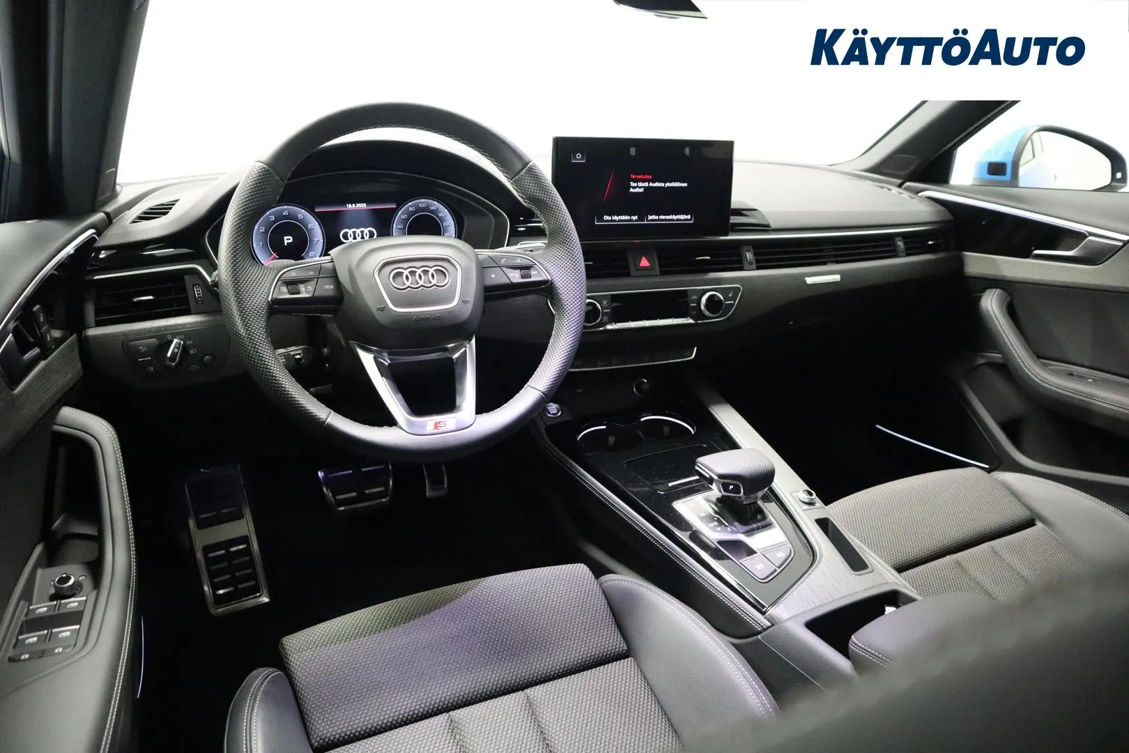 AUDI A4 GOV-298 carousel image