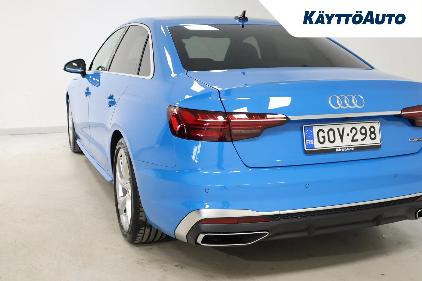 AUDI A4 GOV-298 carousel image