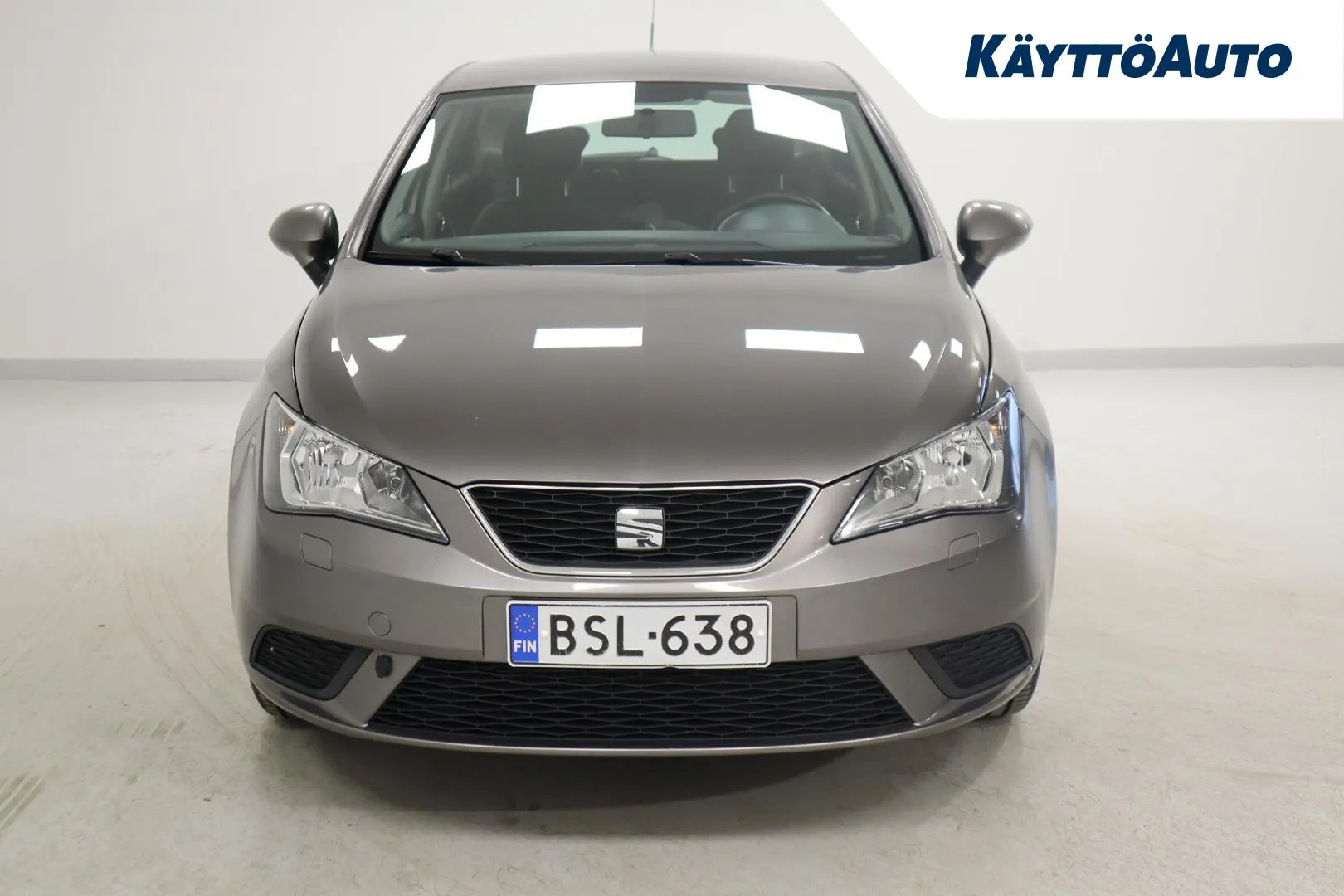 Seat Ibiza BSL-638 carousel image