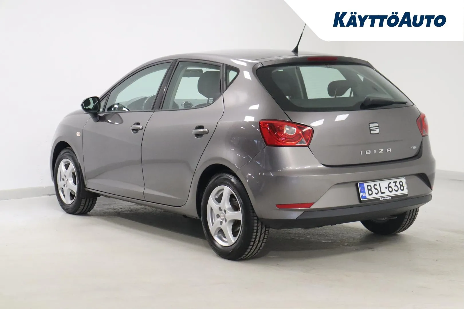 Seat Ibiza BSL-638 carousel image