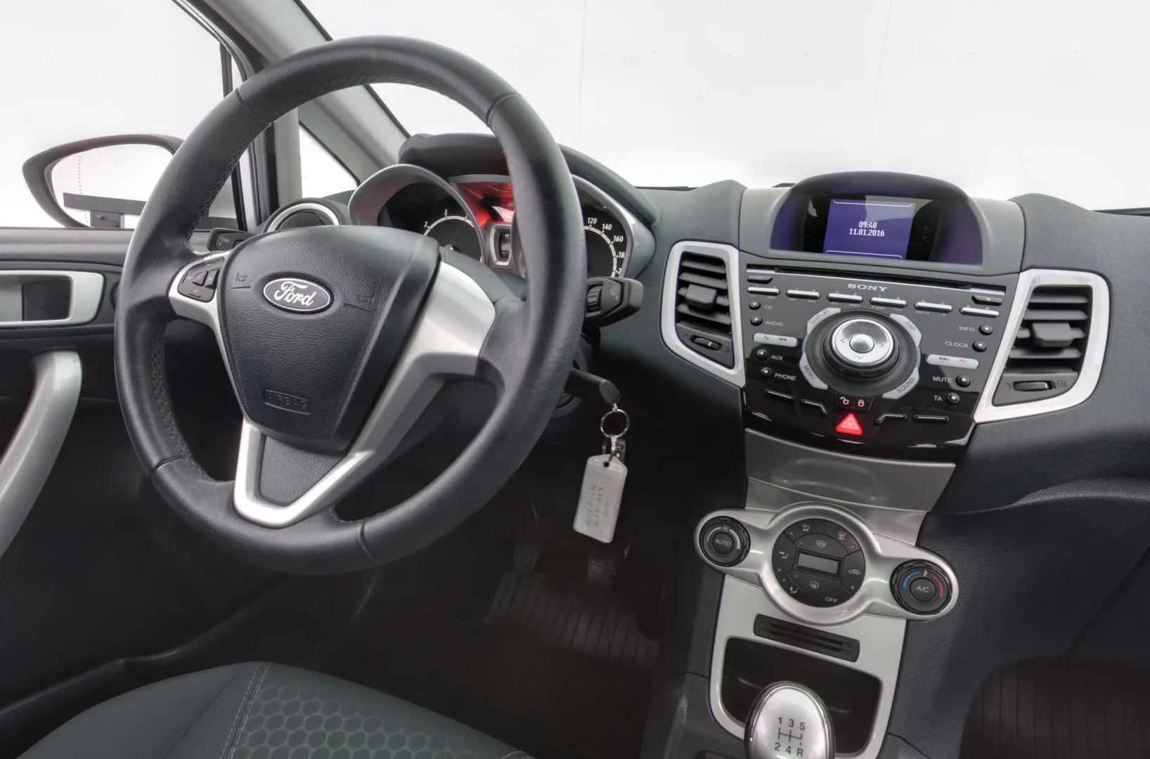 FORD Fiesta ZJR-264 carousel image
