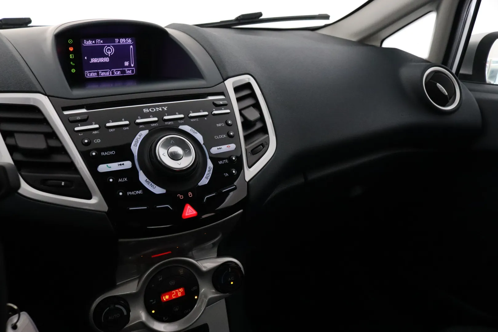 FORD Fiesta ZJR-264 carousel image