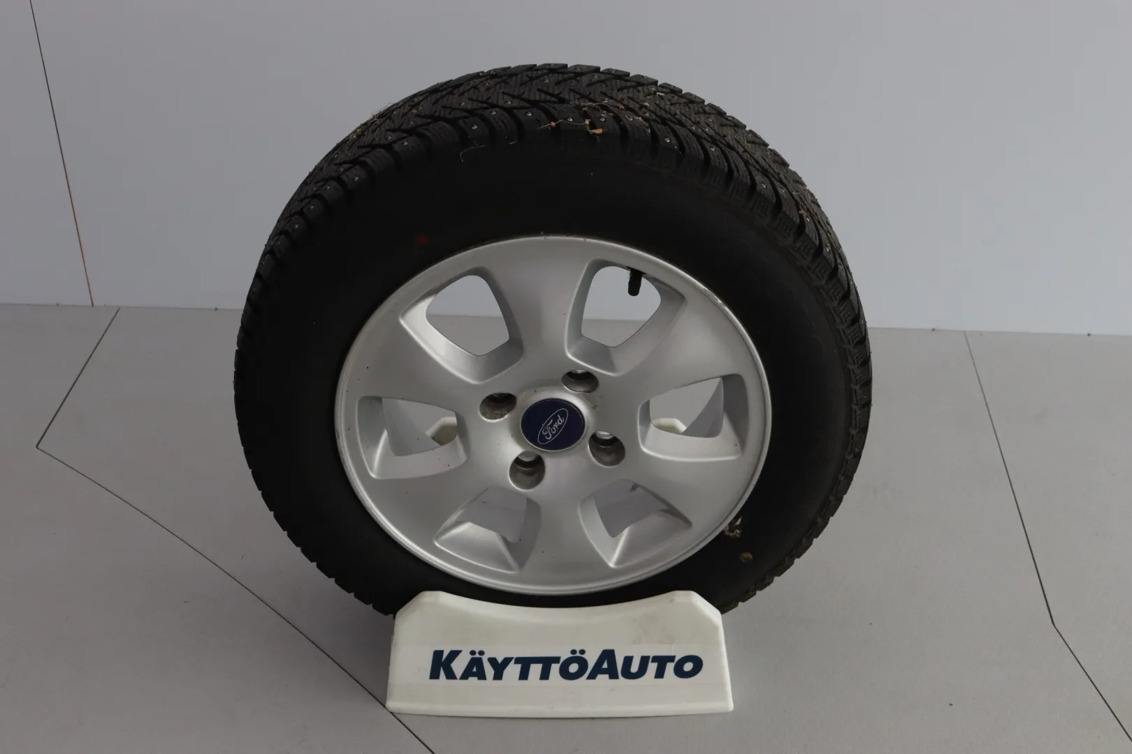 FORD Fiesta ZJR-264 carousel image