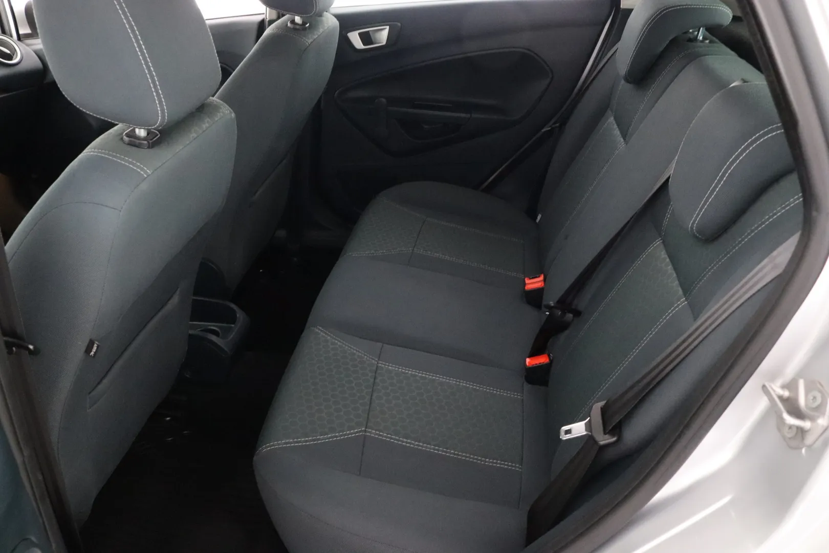 FORD Fiesta ZJR-264 carousel image
