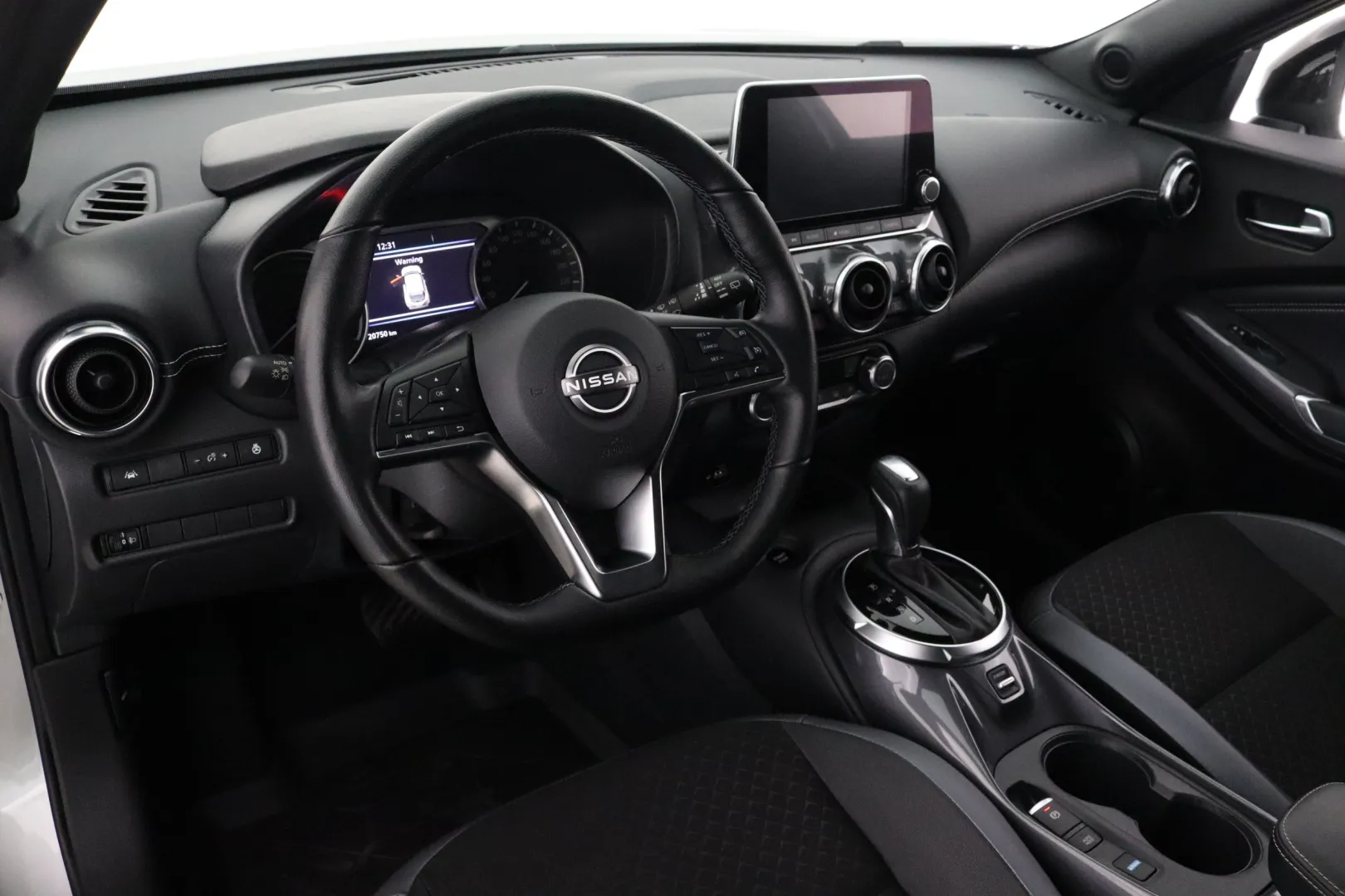 NISSAN Juke NNF-975 carousel image