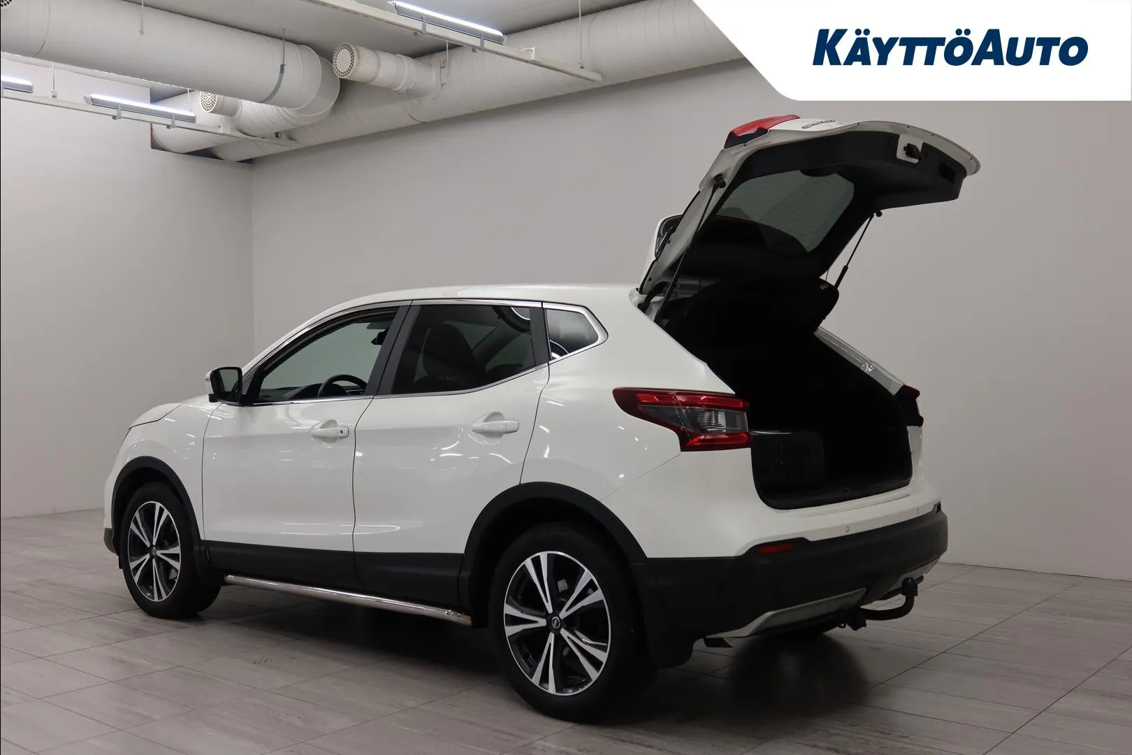Nissan Qashqai GNV-783 carousel image