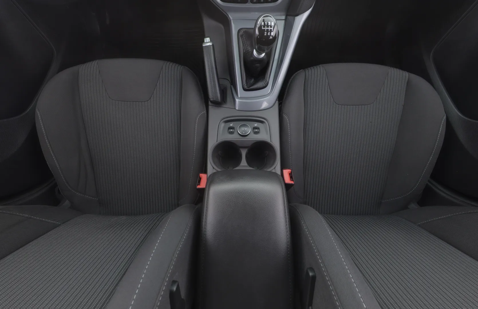 FORD Focus EMC-504 carousel image