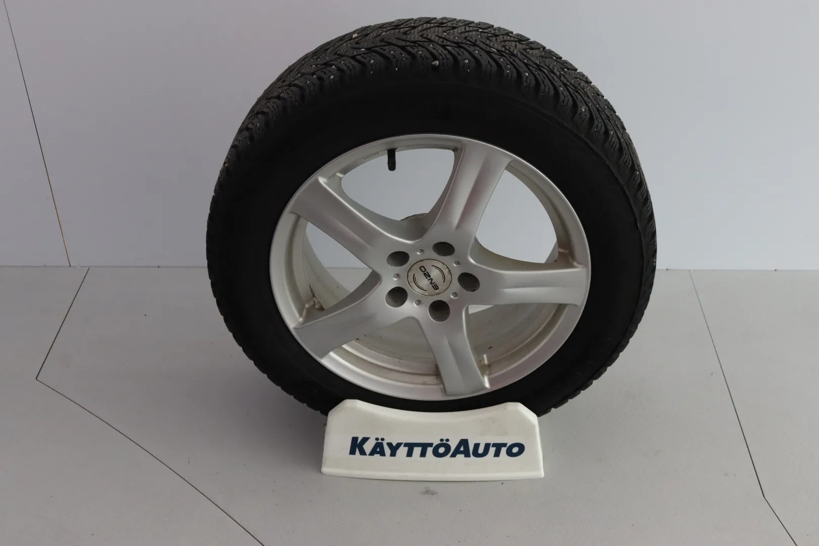 FORD Focus EMC-504 carousel image