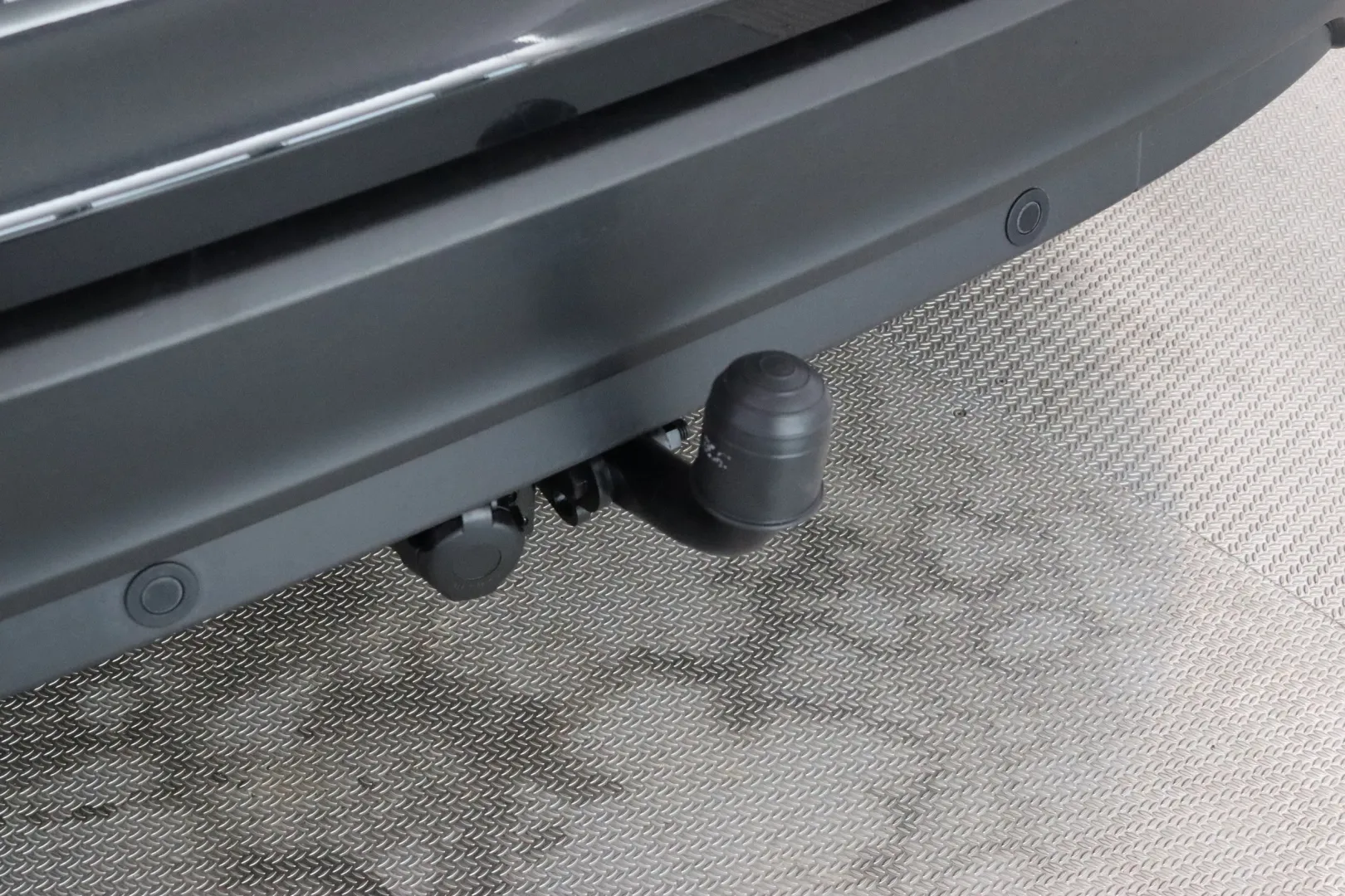 FORD Focus EMC-504 carousel image