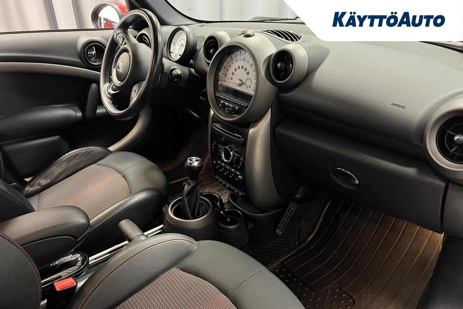 MINI Countryman BSU-776 carousel image