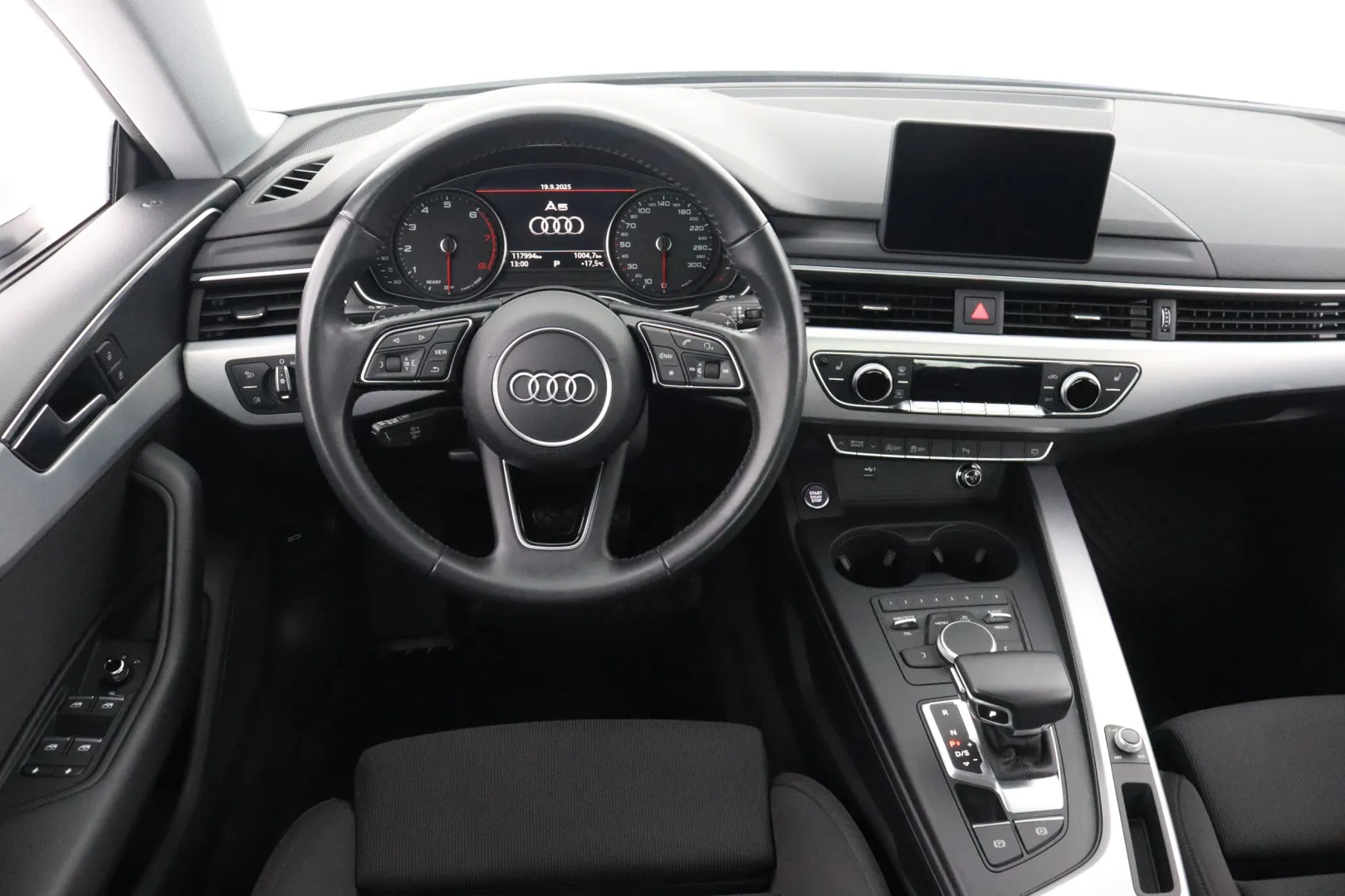 AUDI A5 CNT-905 carousel image