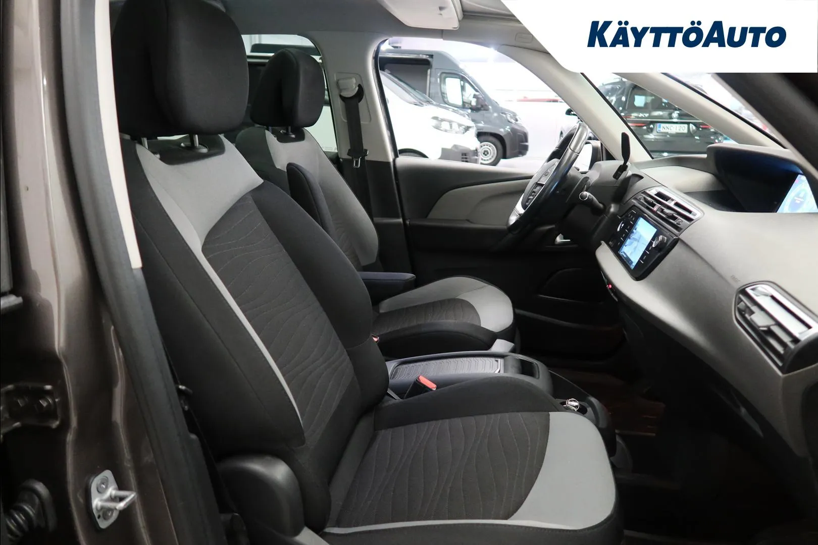 CITROEN C4 Picasso GLU-662 carousel image