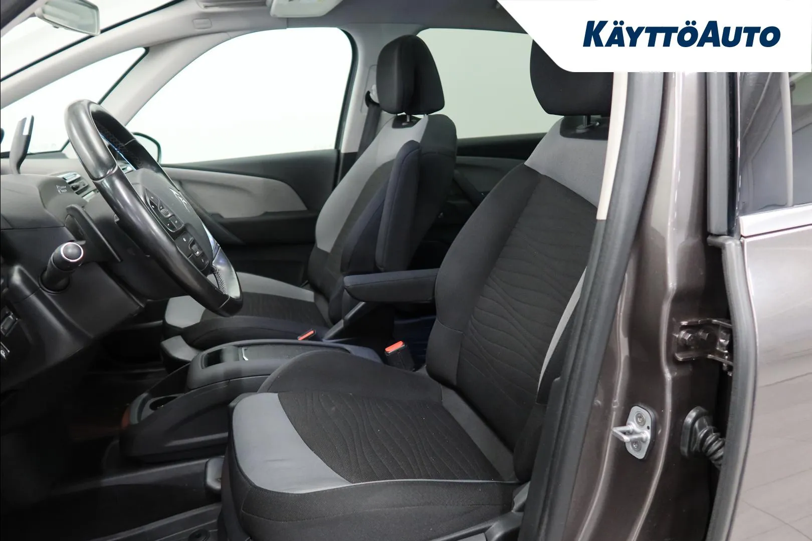 CITROEN C4 Picasso GLU-662 carousel image