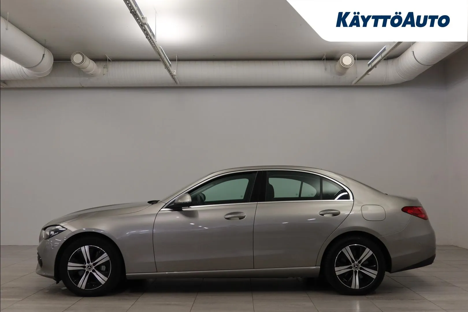MERCEDES-BENZ C 300 e NMX-462 carousel image