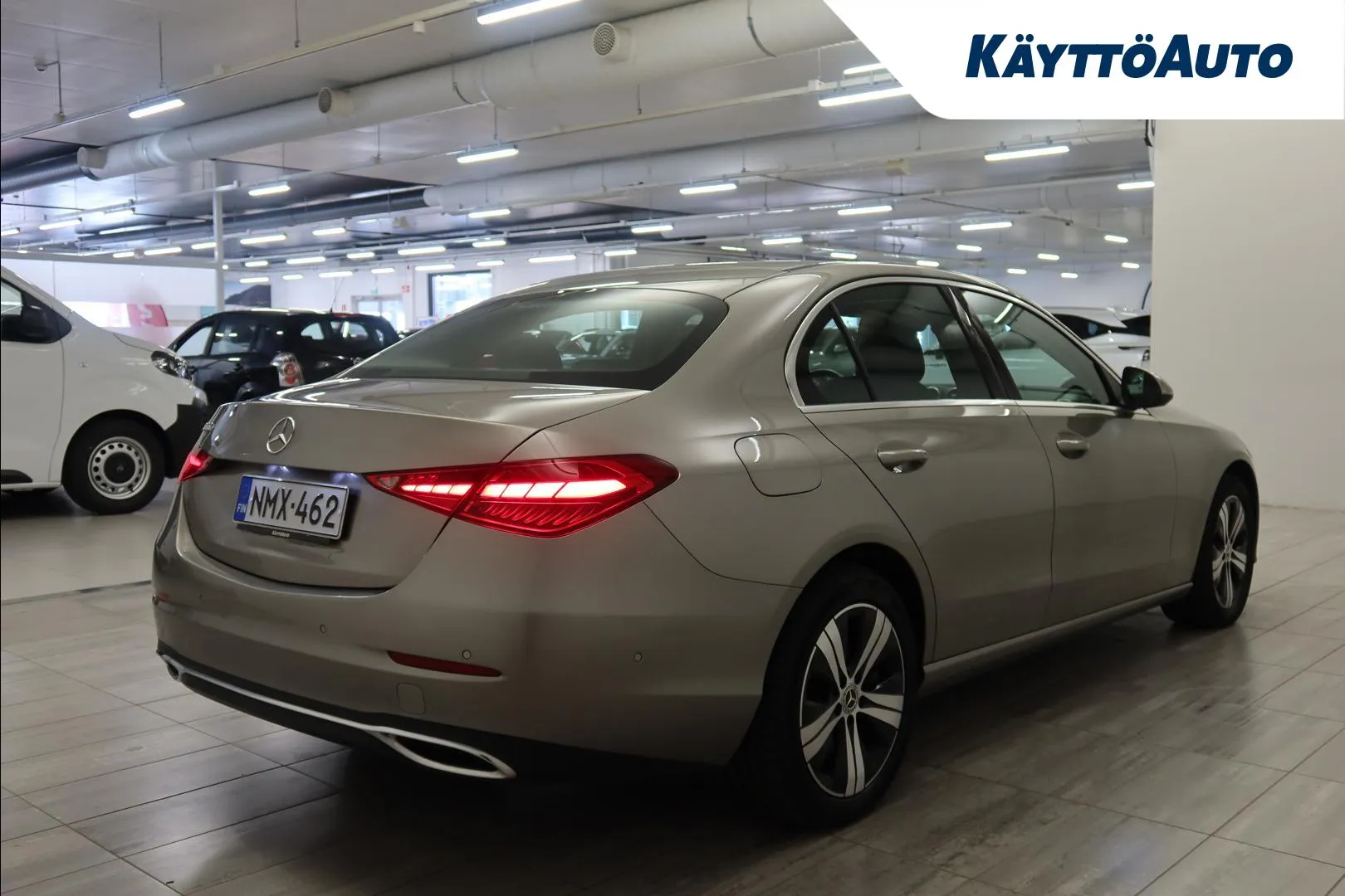 MERCEDES-BENZ C 300 e NMX-462 carousel image