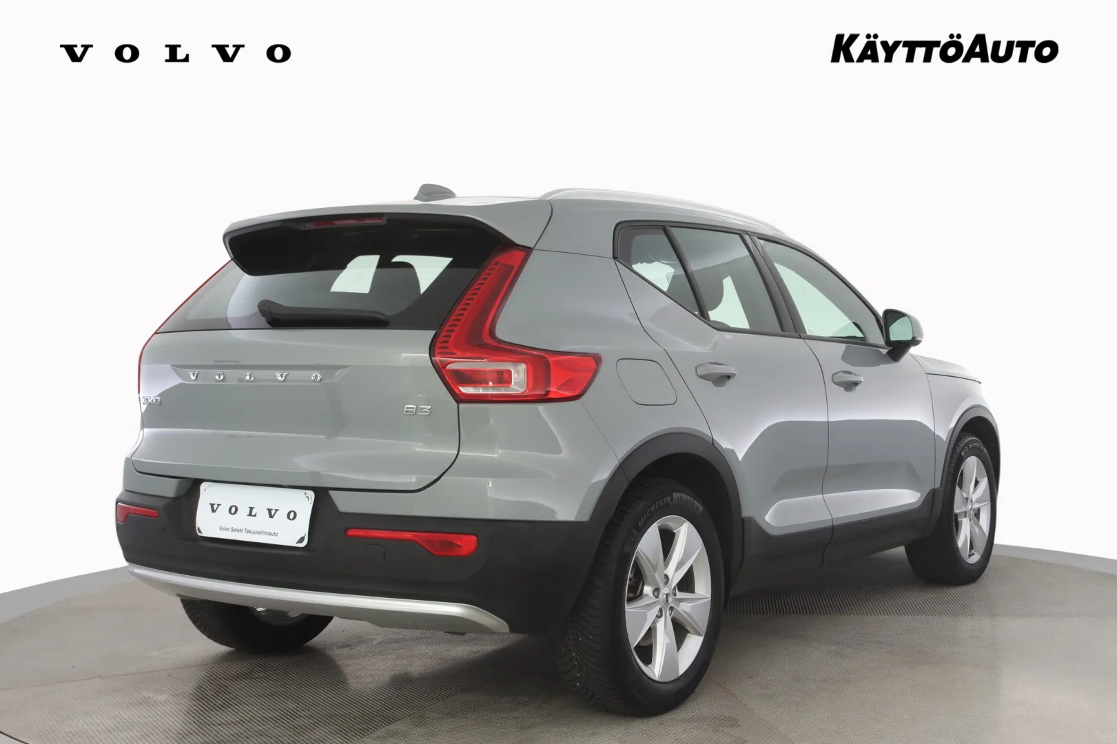 VOLVO XC40 CRU-245 carousel image