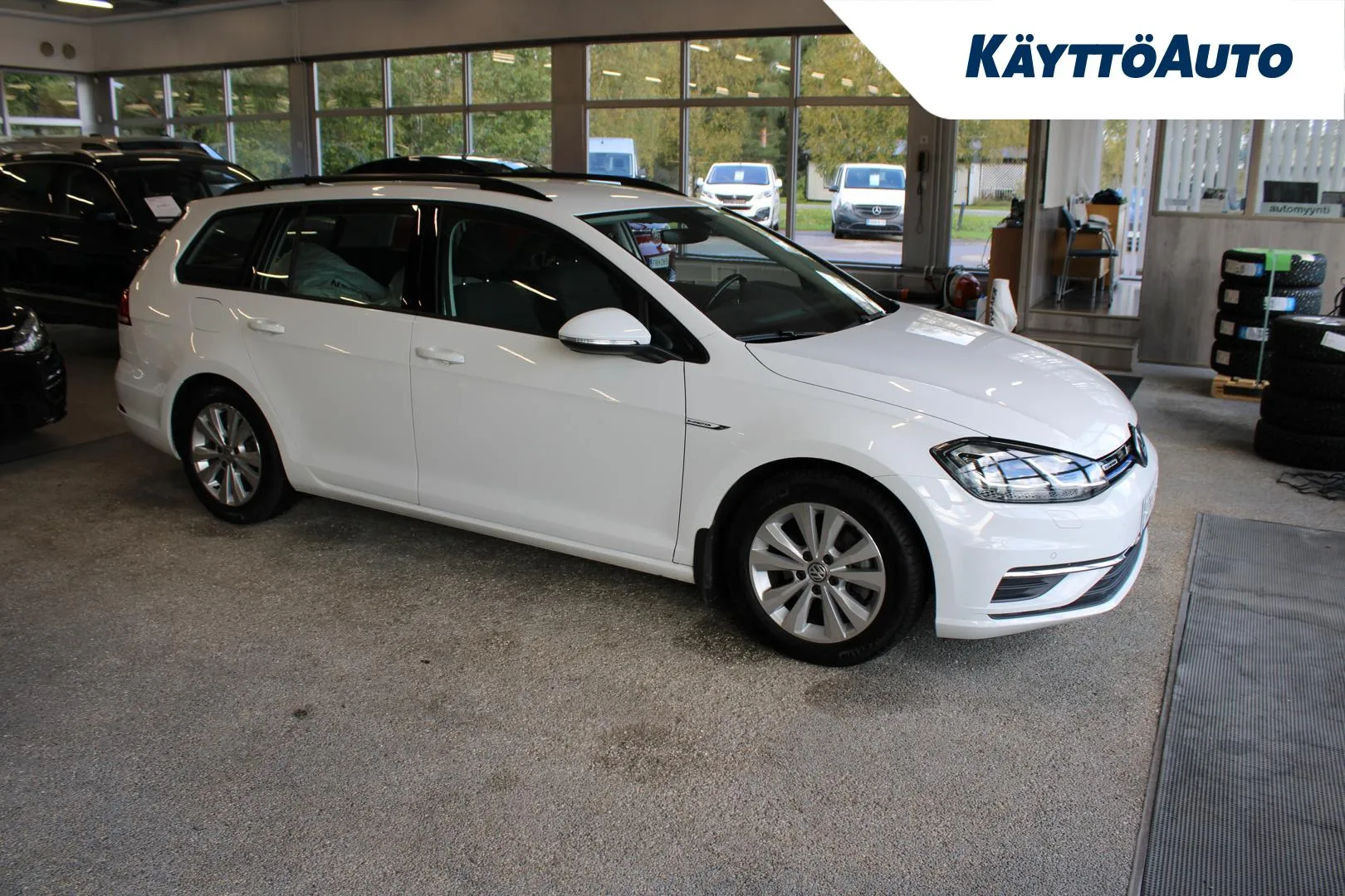 VOLKSWAGEN Golf XON-628 carousel image