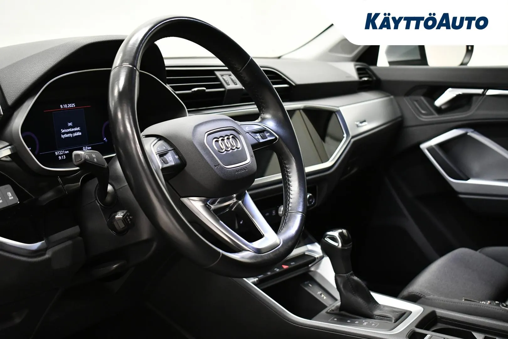 AUDI Q3 ZMV-539 carousel image