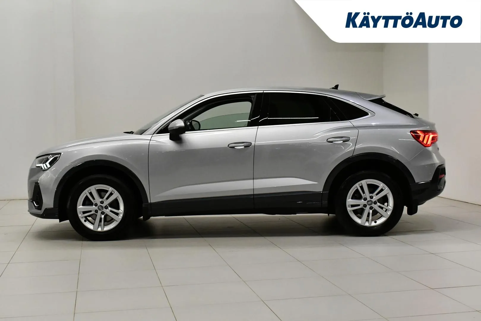 AUDI Q3 ZMV-539 carousel image