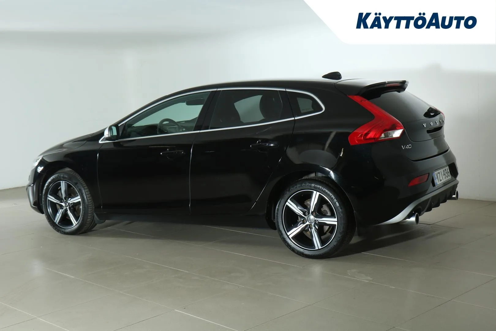 VOLVO V40 VZI-936 carousel image