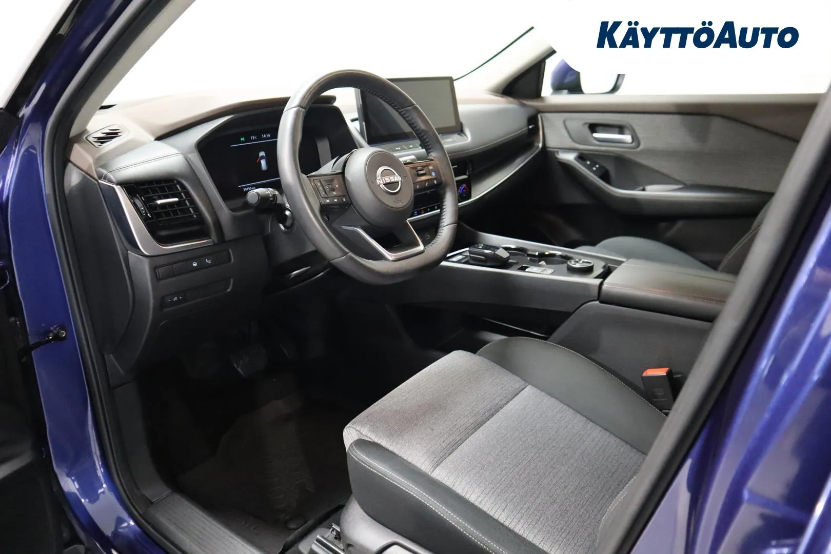 Nissan X-Trail MOP-423 carousel image