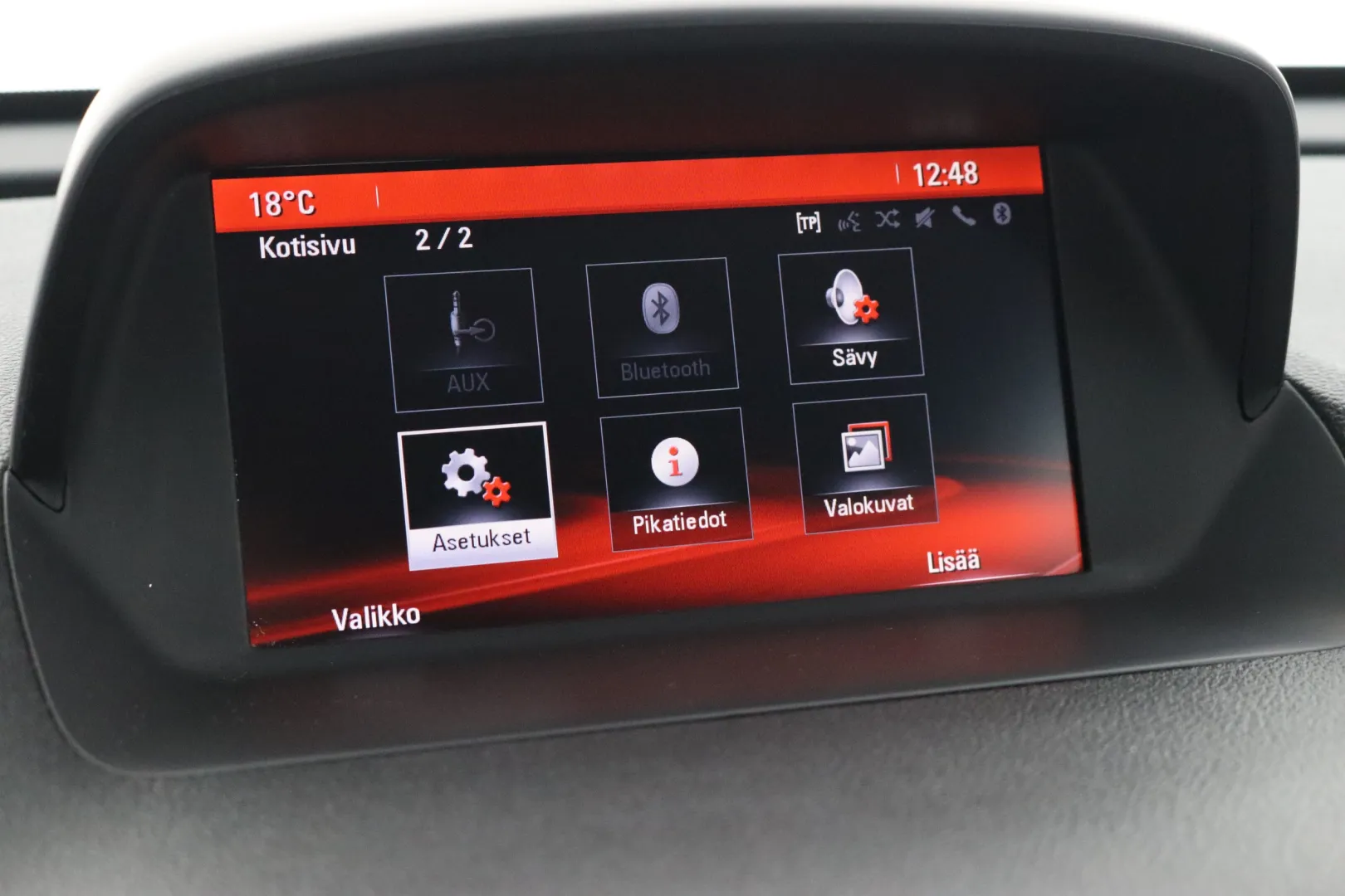 OPEL Mokka YIX-751 carousel image
