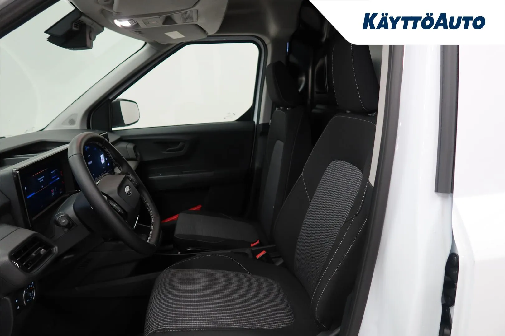 Ford Transit Courier JOB-176 carousel image