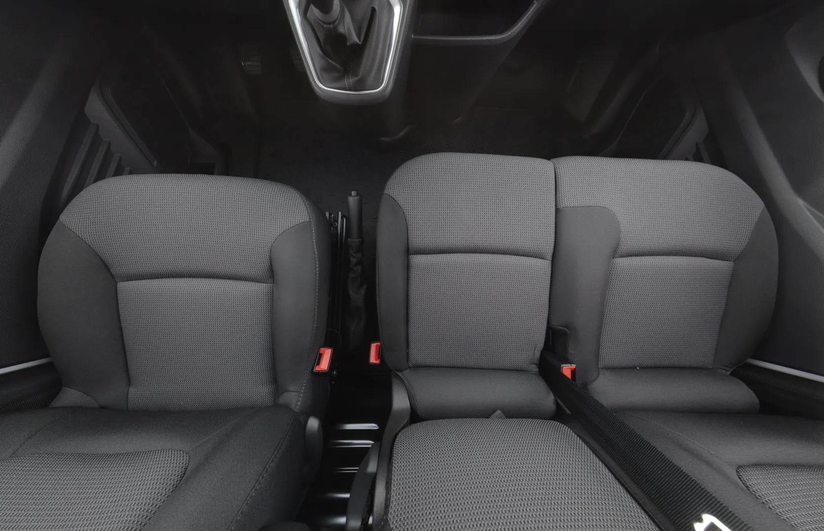 Renault Trafic LTC-827 carousel image