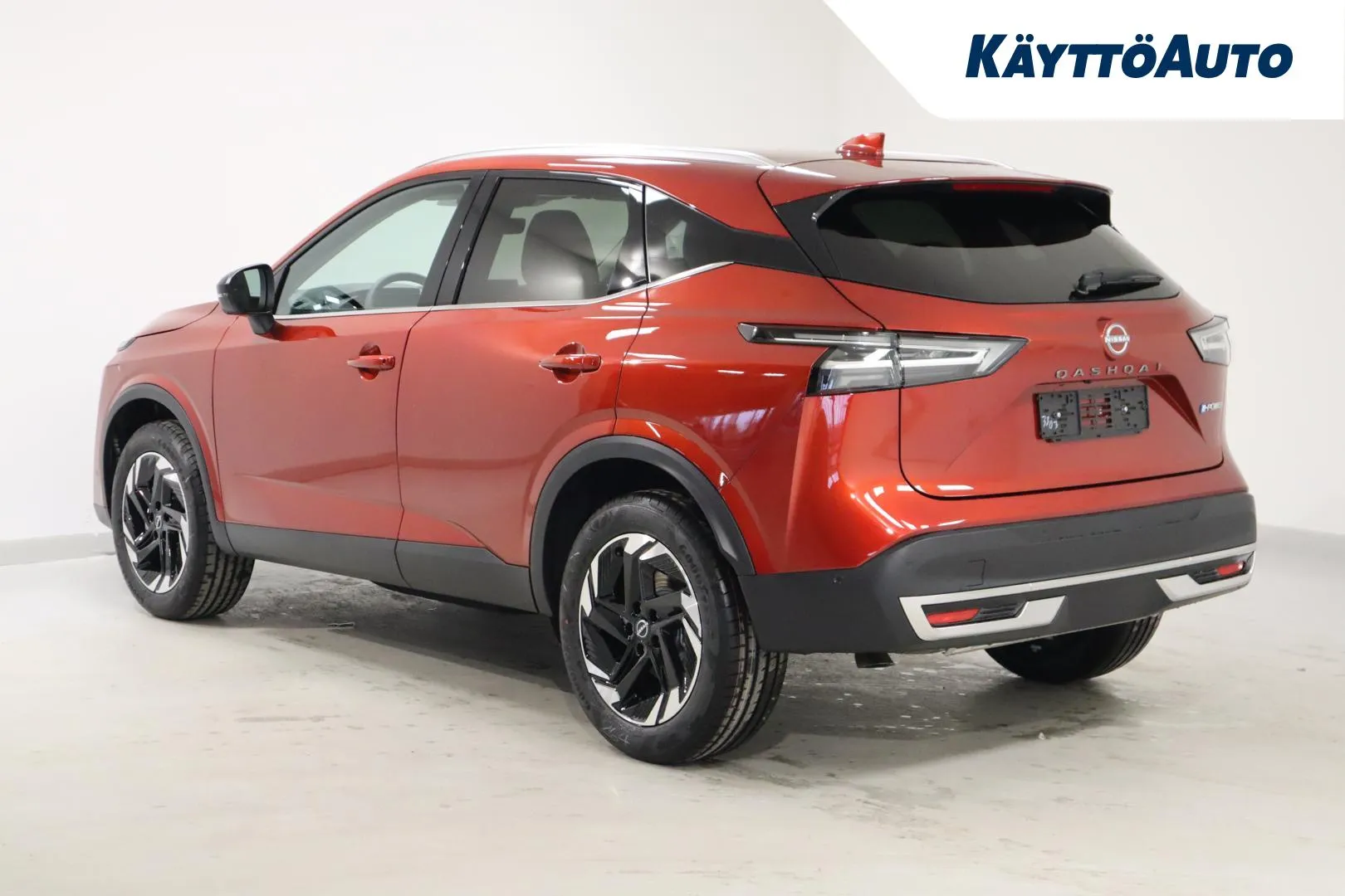 Nissan Qashqai GRN-125 carousel image