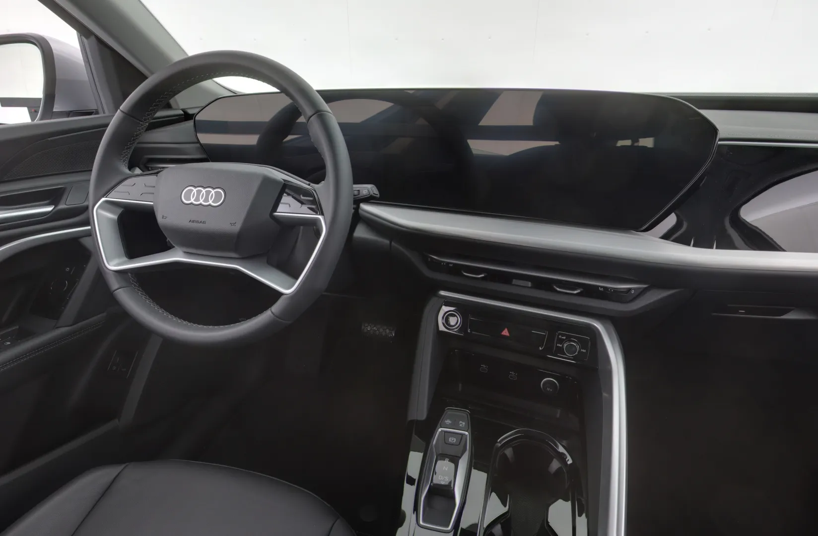 AUDI Q5 ZPS-113 carousel image