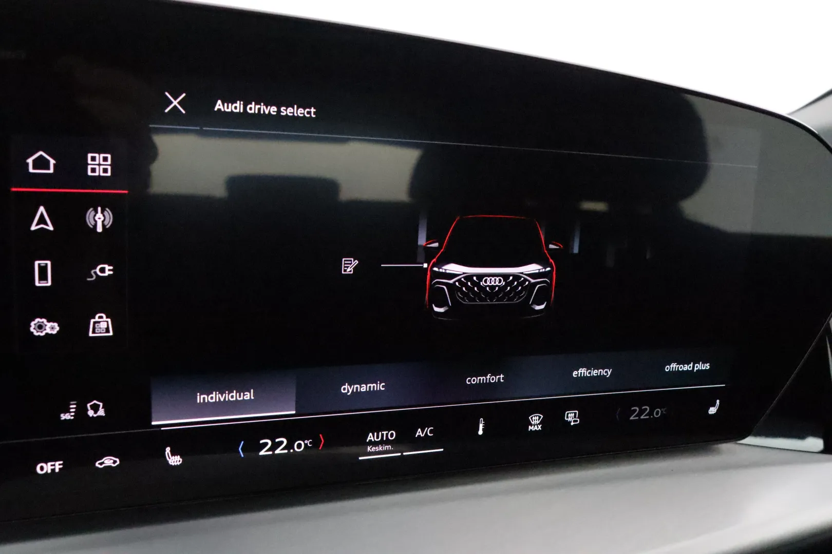 AUDI Q5 ZPS-113 carousel image