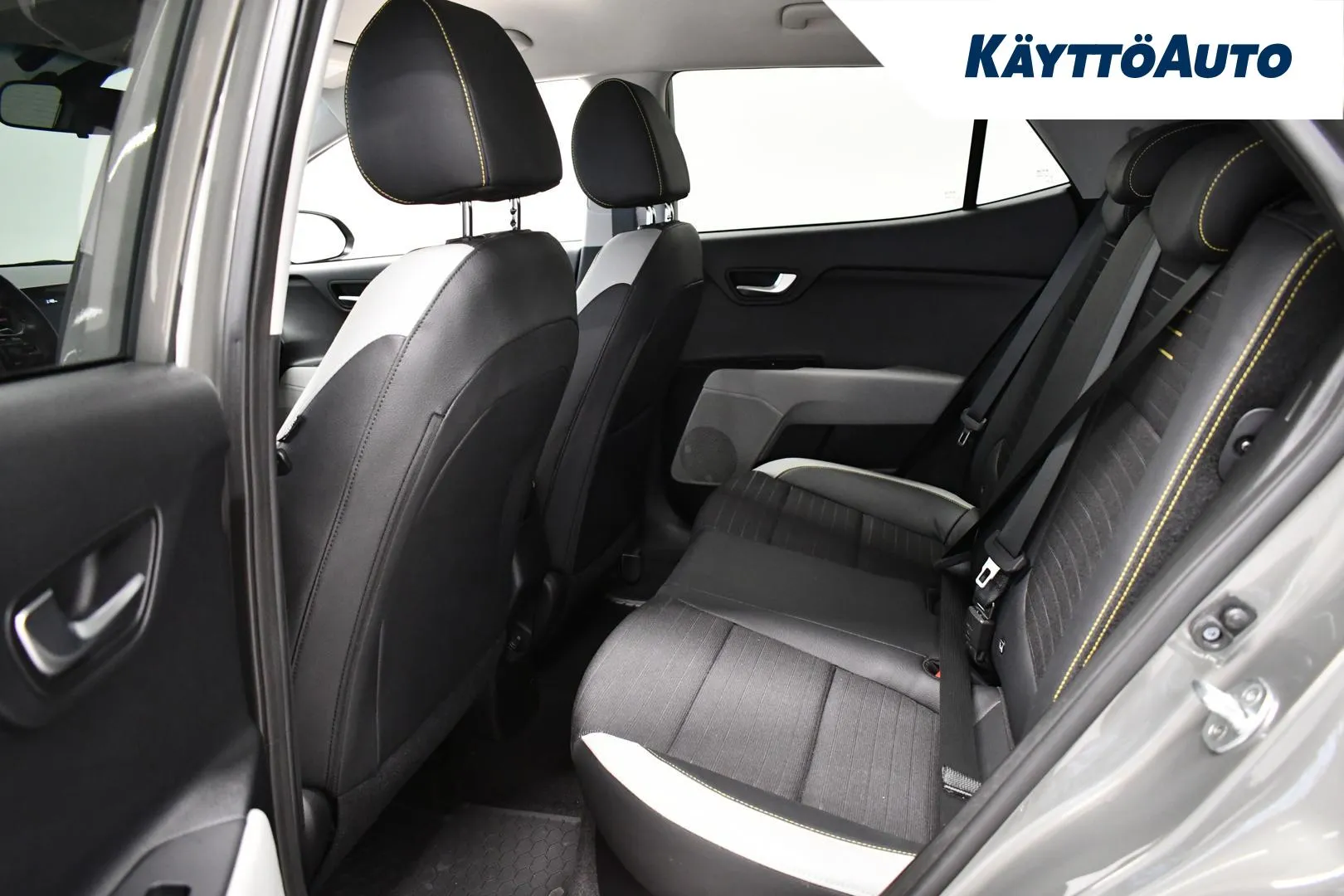 KIA Stonic COS-399 carousel image