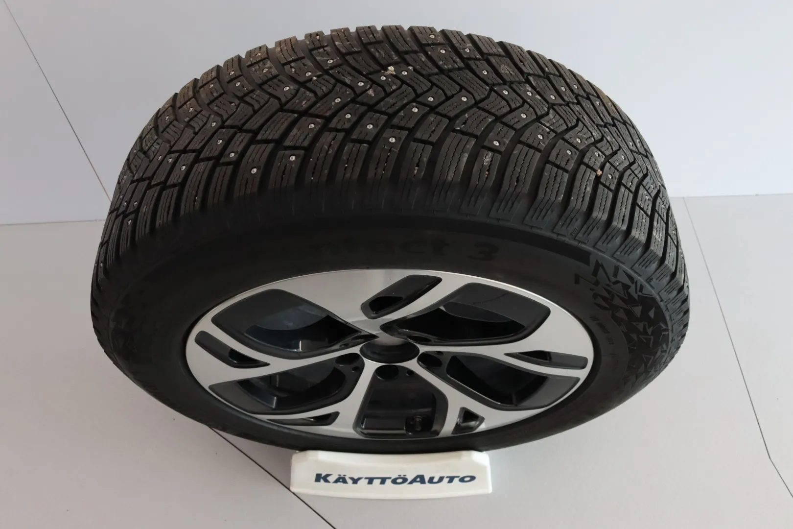 MERCEDES-BENZ GLC KUP-947 carousel image