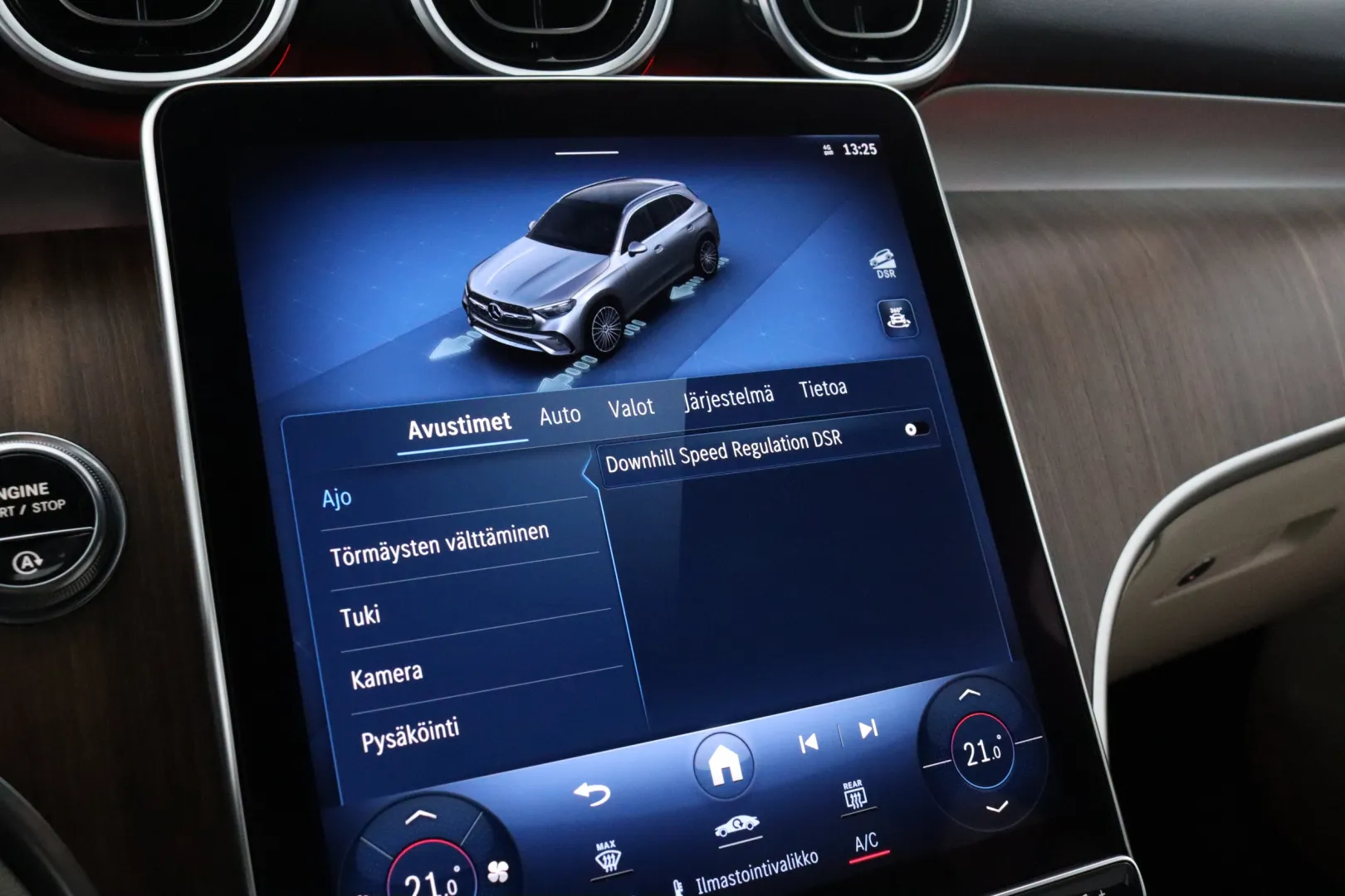 MERCEDES-BENZ GLC KUP-947 carousel image