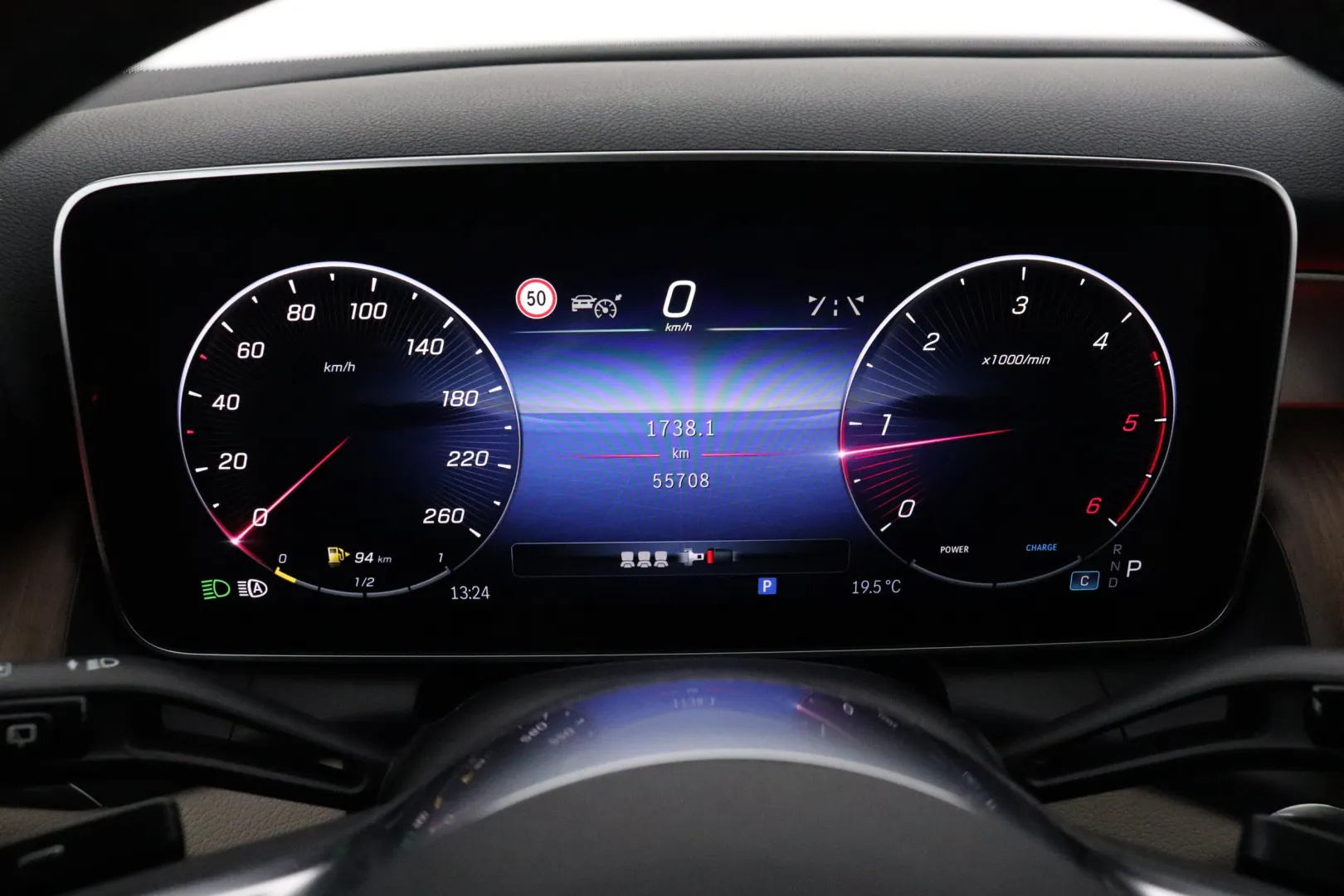 MERCEDES-BENZ GLC KUP-947 carousel image