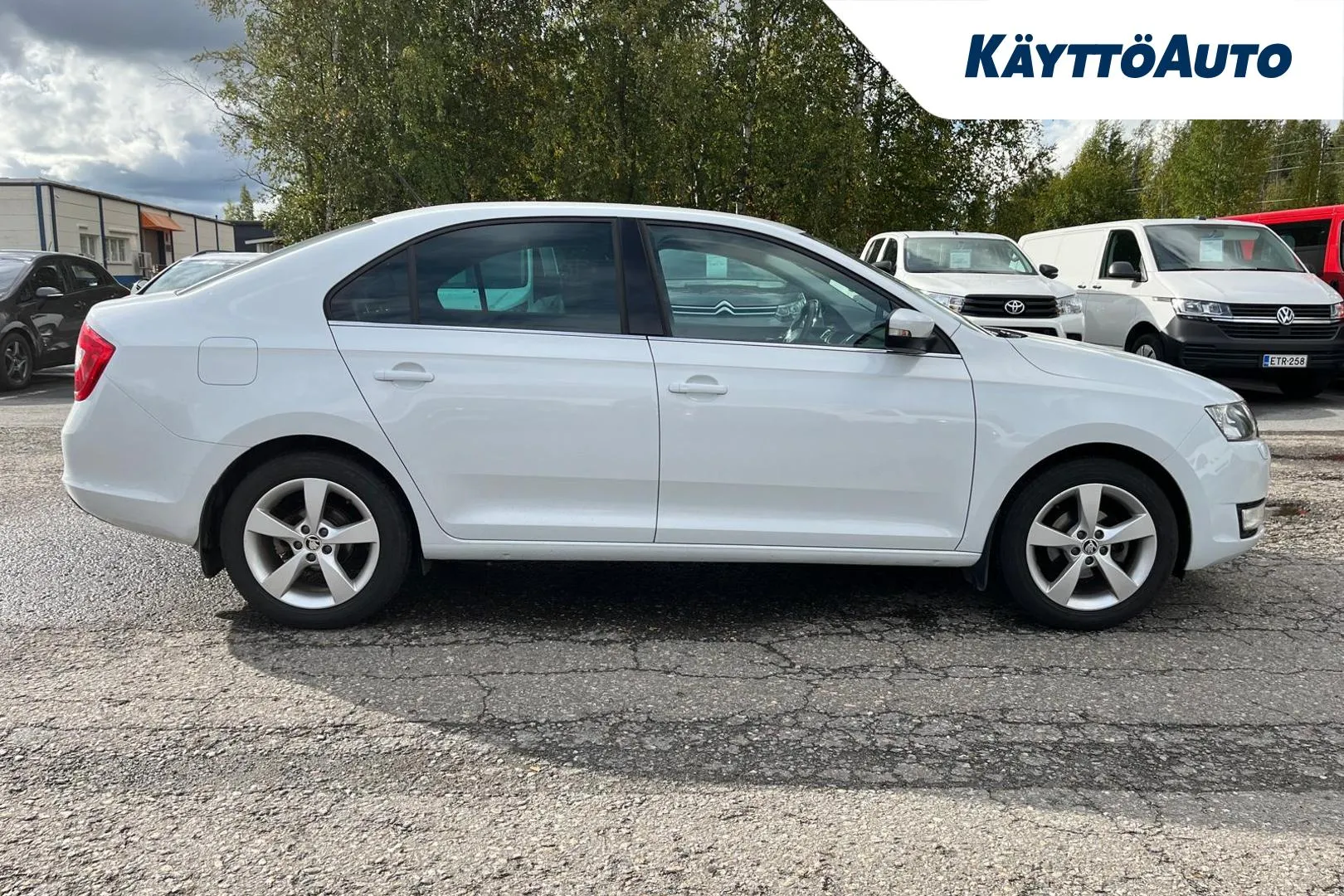 Skoda Rapid EOB-796 carousel image