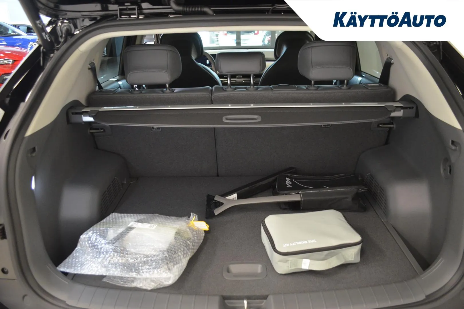 Kia EV3 CSM-717 carousel image
