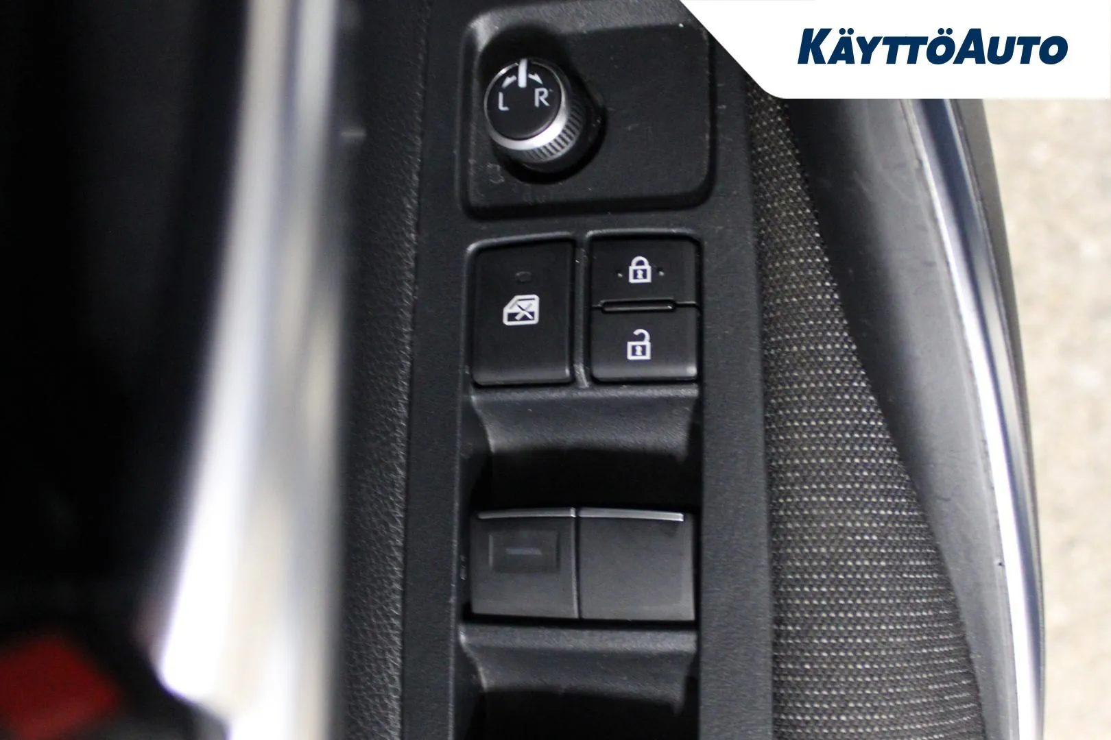 TOYOTA Corolla CRS-415 carousel image