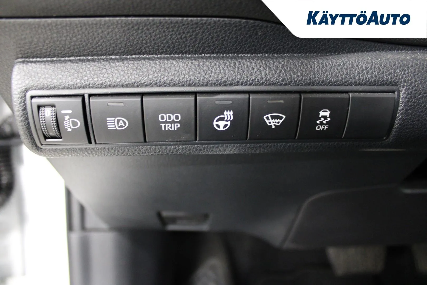 TOYOTA Corolla CRS-415 carousel image