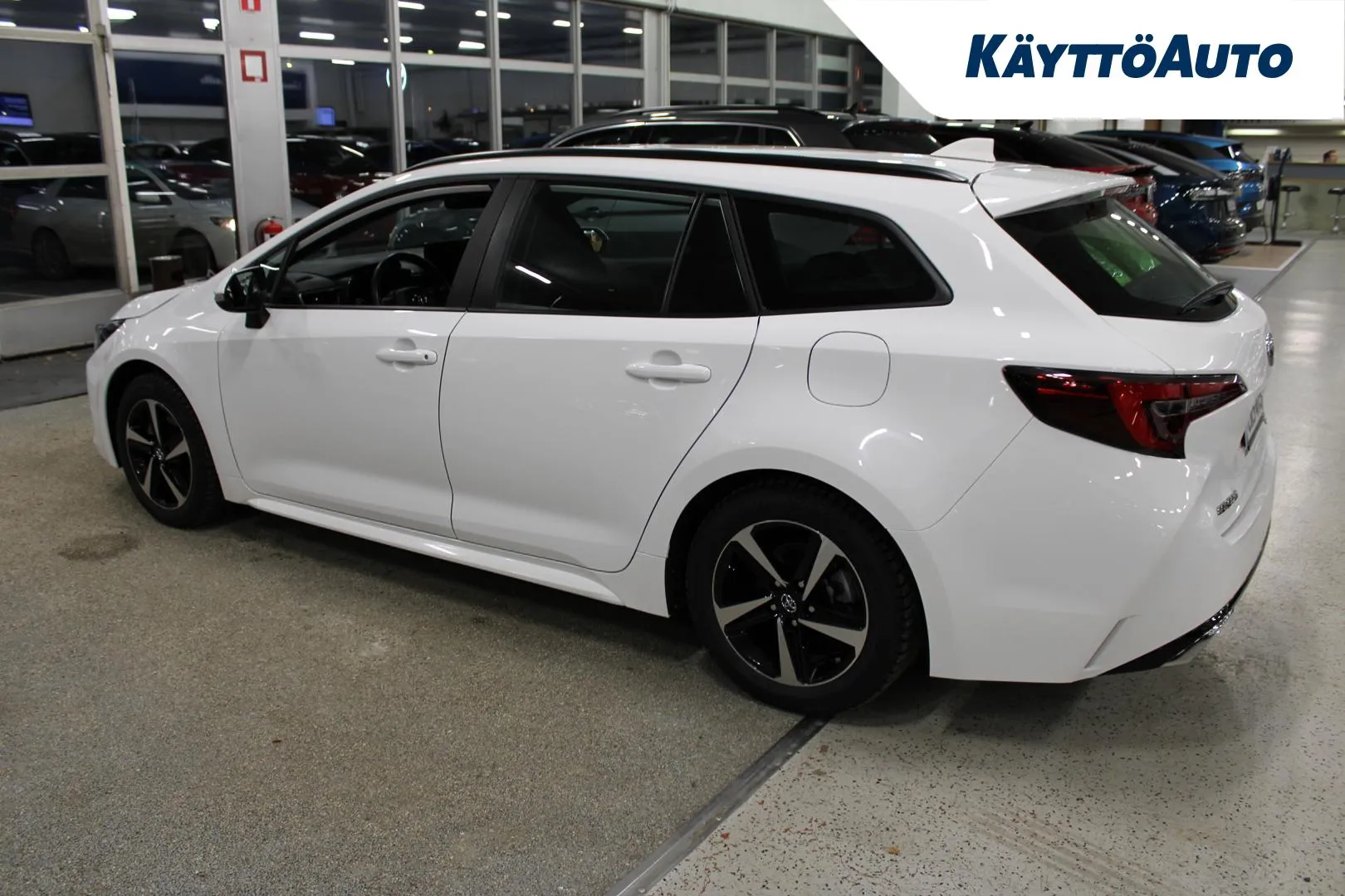 TOYOTA Corolla CRS-415 carousel image