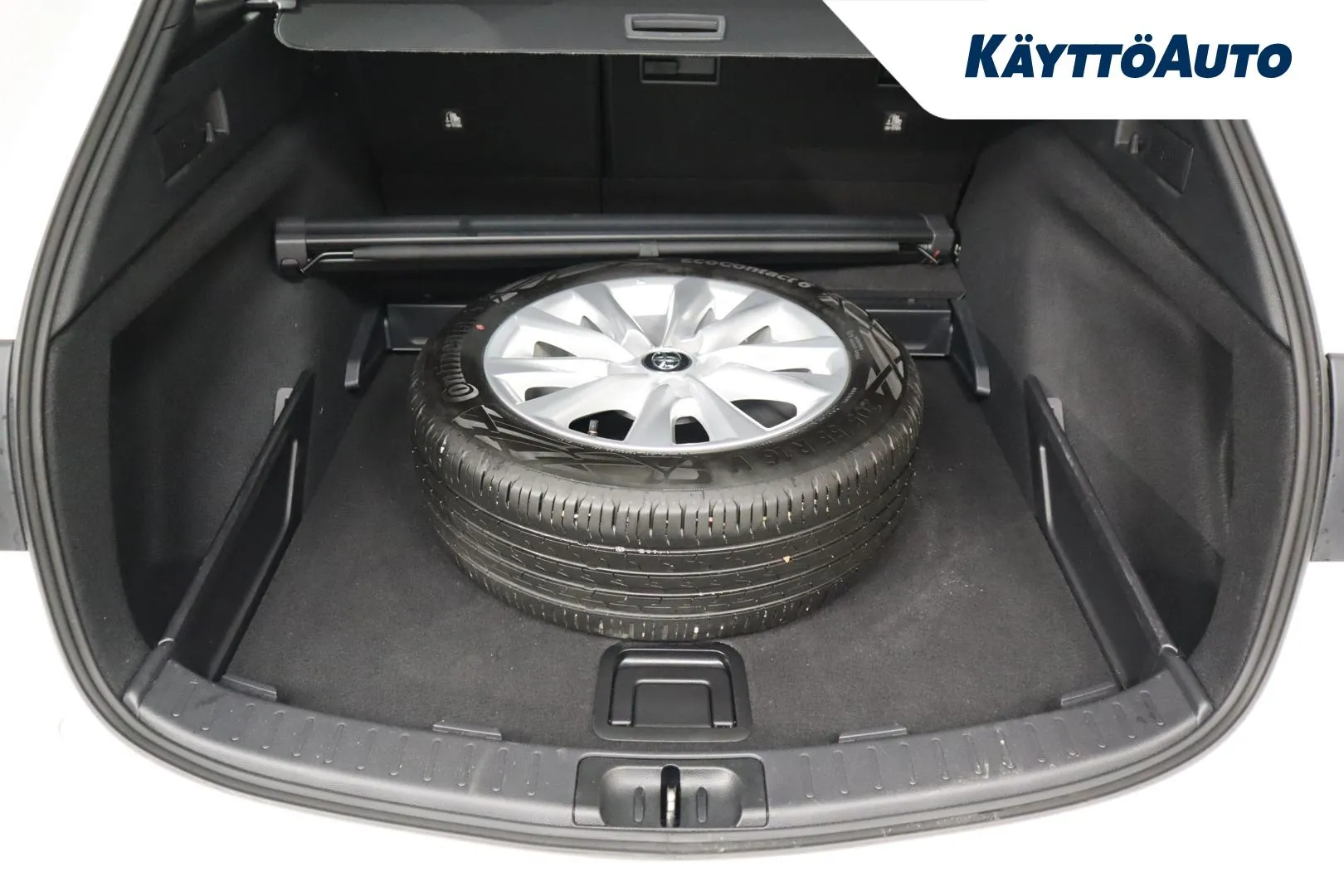 Toyota Corolla EVB-342 carousel image